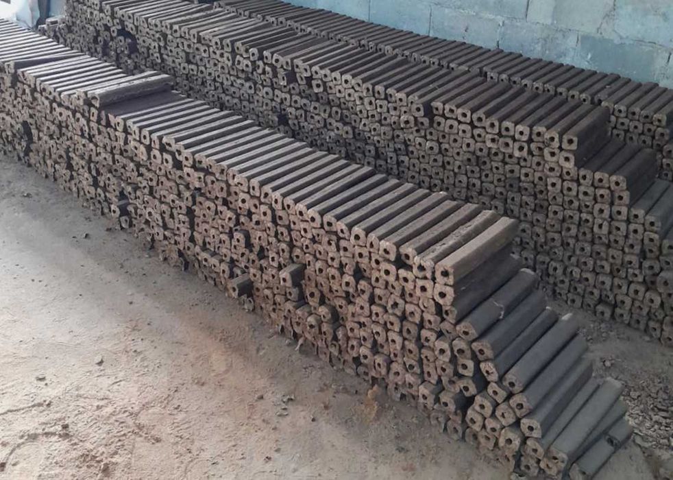 Вугілля, брикети, пелети паливні без посередників