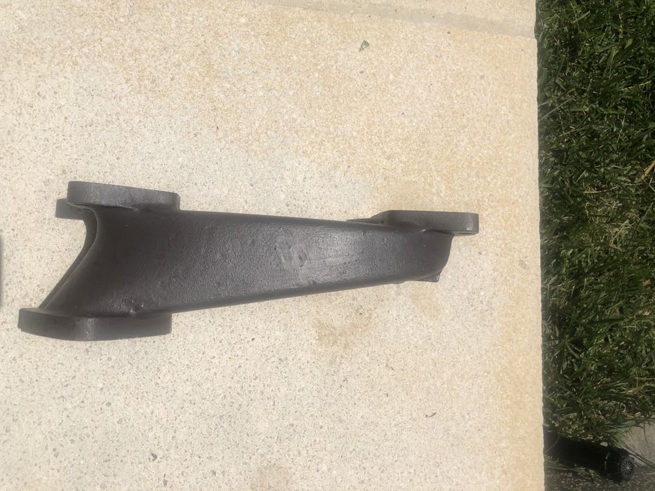 Coletor escape novo trator MF 275