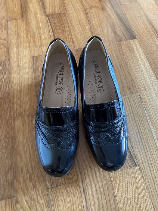 Sapatos de salto senhora