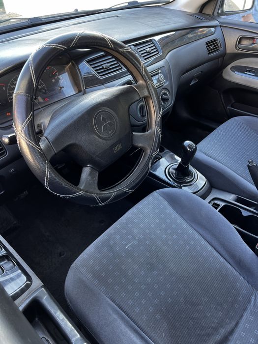 Mitsubischi lancer 2004