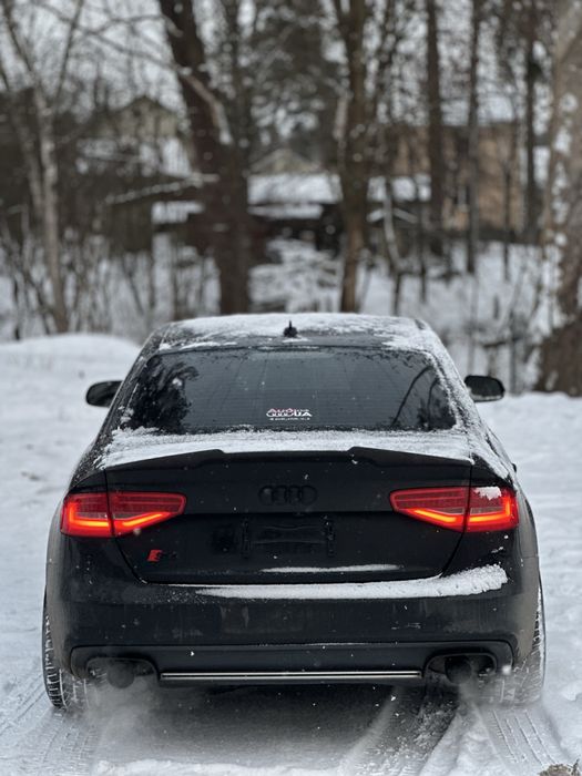 Продам Audi A4 B8 Quattro
