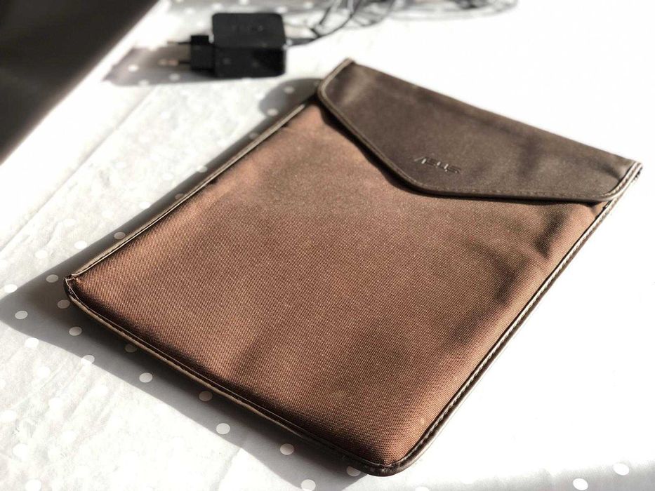 ASUS ZenBook UX303L