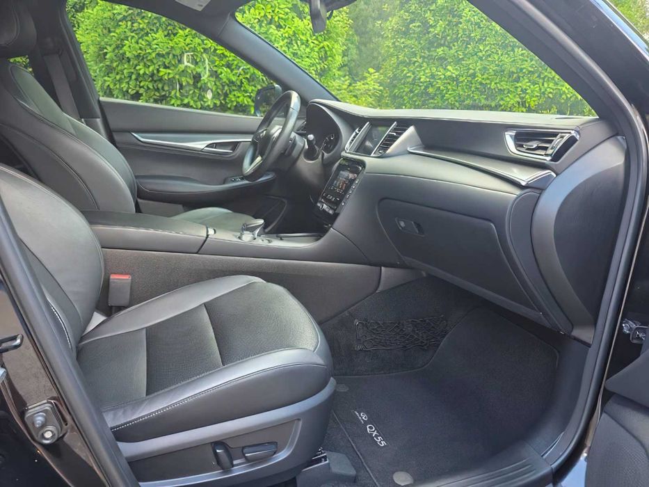 Infiniti QX55 Luxe      2023