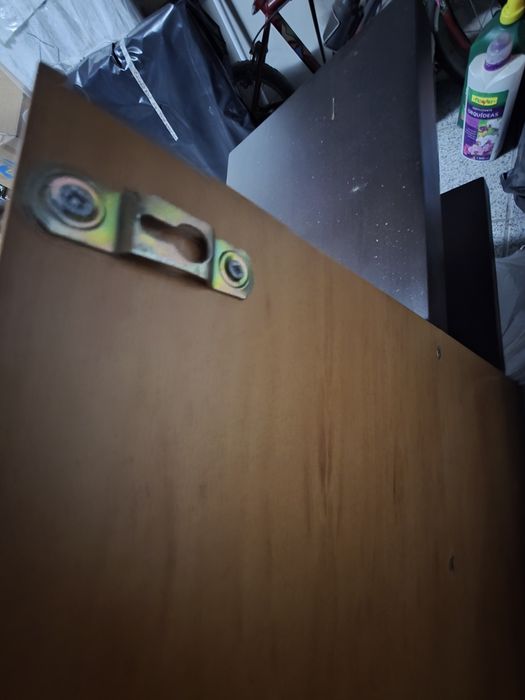 Estante móvel de pendurar