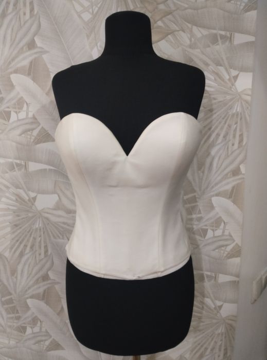 Продам корсет ручної роботи. р. 46-48