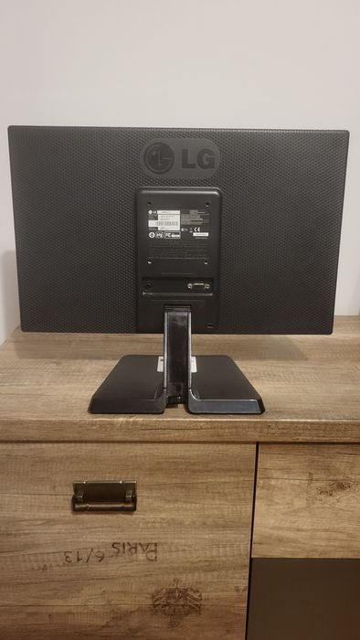 Monitor LG 18cali