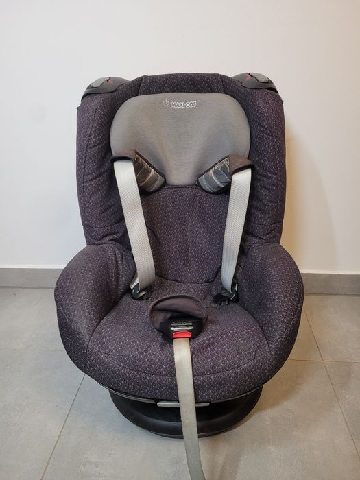 Fotelik samochodowy Maxi-Cosi 9-18 kg na pasy