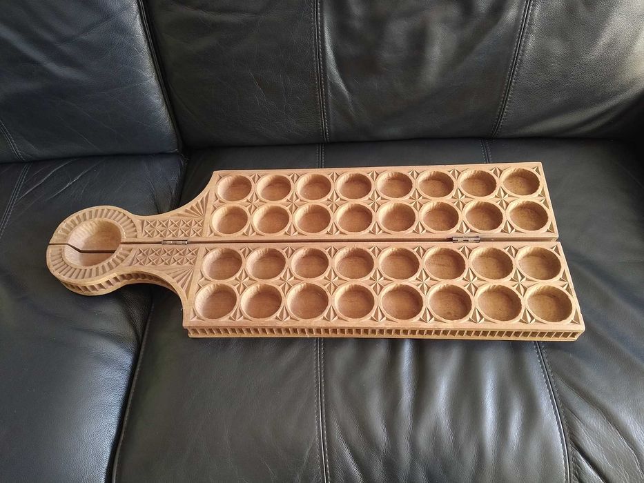 Elemento de decoração em madeira rustica trabalhada. Multifuncional
