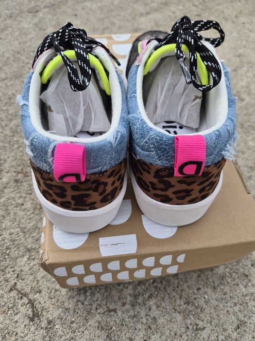 Tenis com ganga Desigual