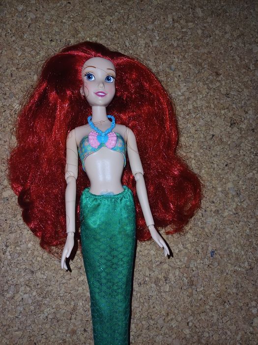Ariel boneca sereia, Disney.