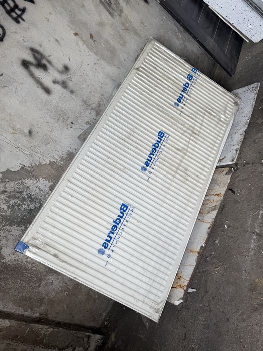 Grzejnik Buderus 1800x900 x3