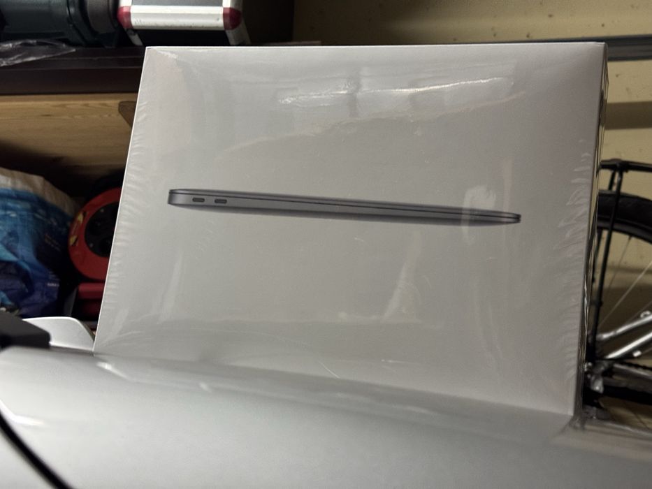 Caixa Macbook Air 13 M1