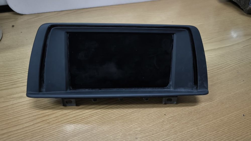 Ecrã de GPS de BMW de 2019