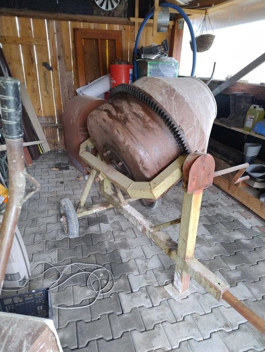 betoniarka  budowa dom