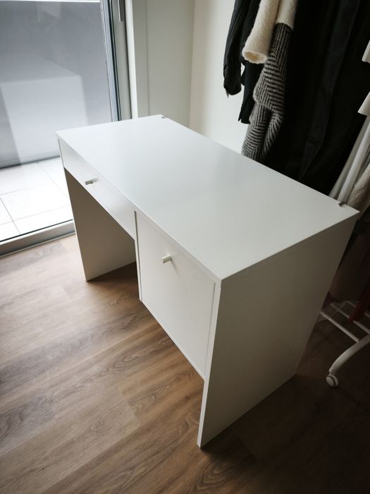 Toucador ikea syvde