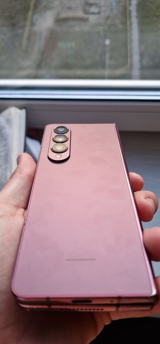 Samsung Galaxy Fold 4 обмін