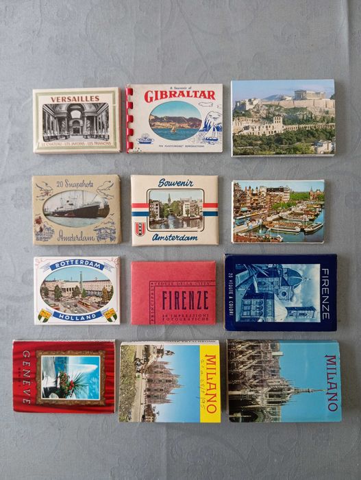 Coleção de carteiras de postais em miniatura do Mundo
