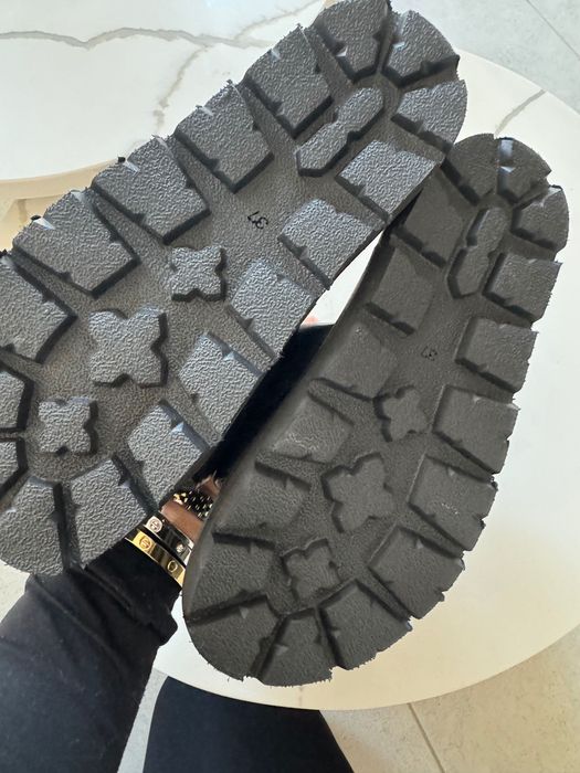 Klapki Prada 37 nowe czarne