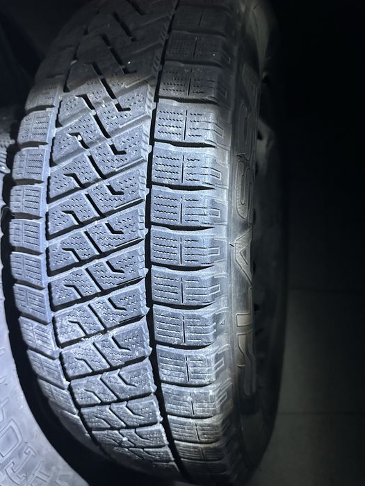 Зимова гума з металевим диском