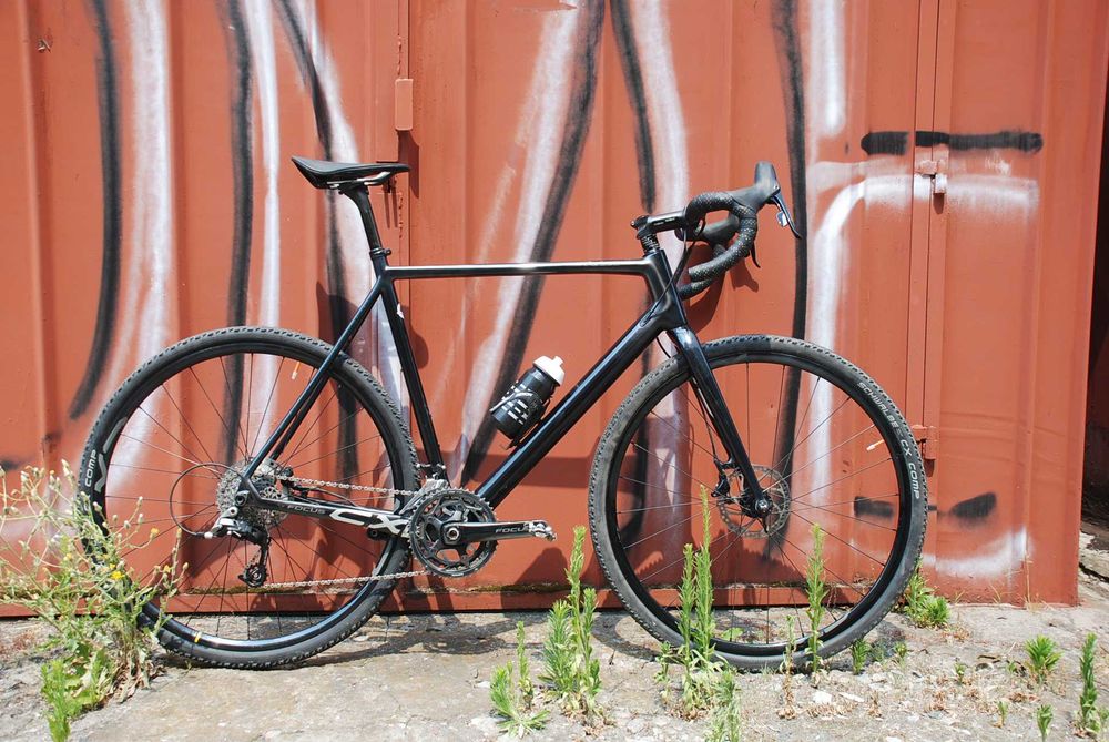 Велосипед циклокрос карбон Focus MARES CX 3.0