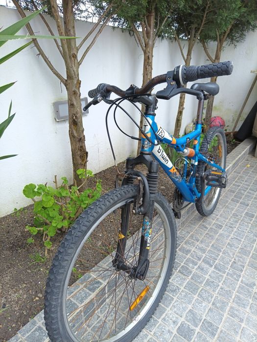 Vendo bicicleta para criança roda 24