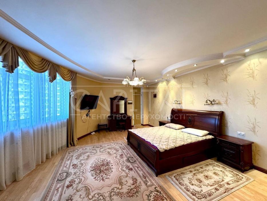 Продаж квартири, вул. Предславинська, Печерський р-н