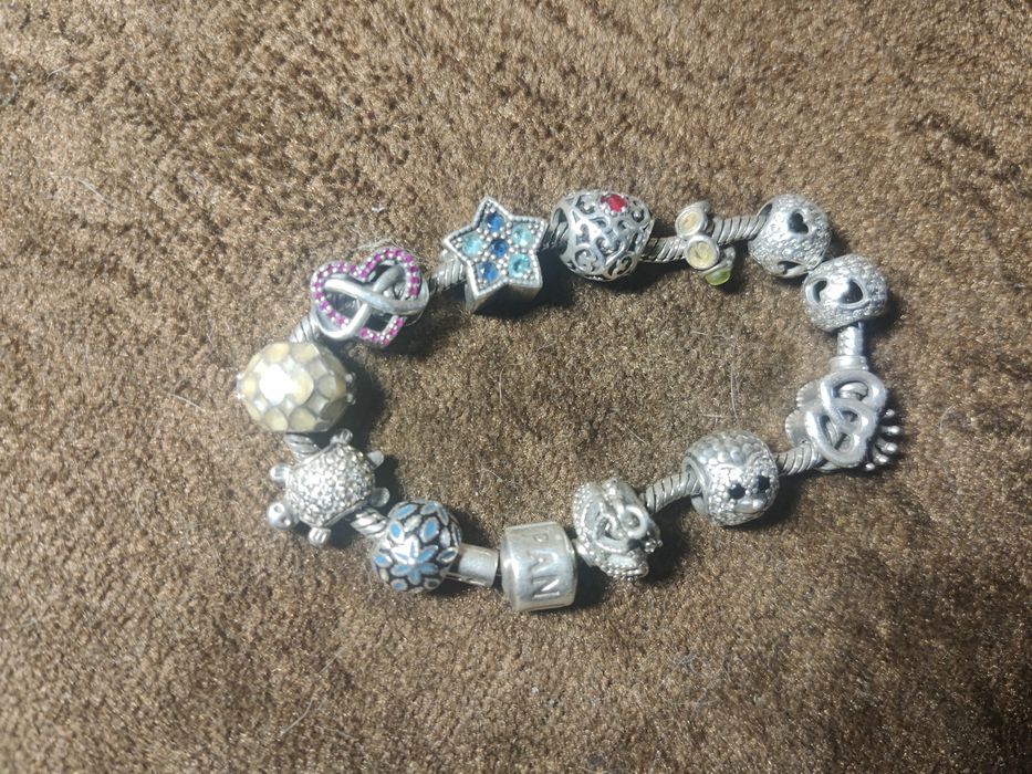 Pandora Пандора із шармами браслет срібний