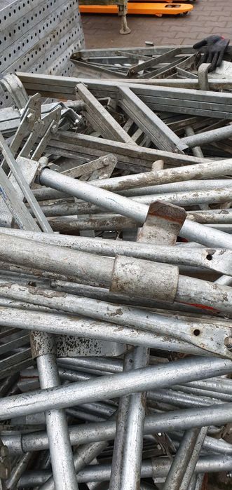 Peri doka trójnogi szalunki