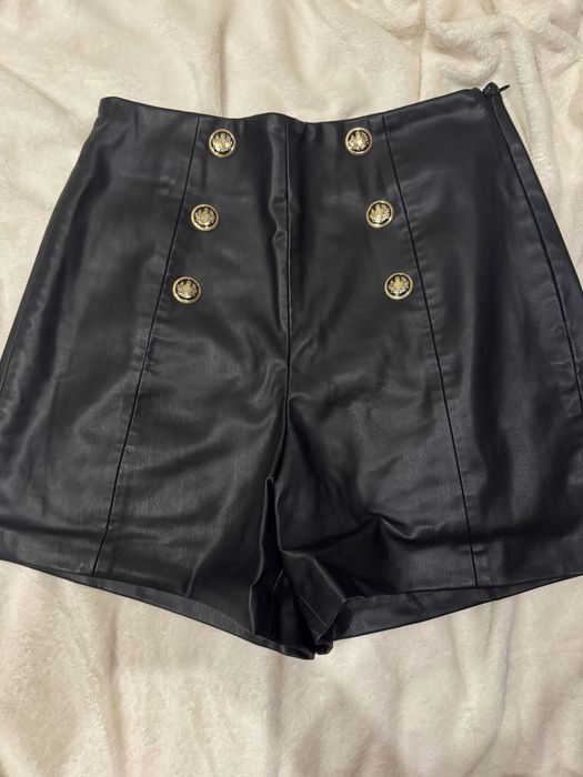Шорти Zara кожані