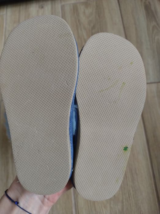 Papcie ocieplane zakopane skóra