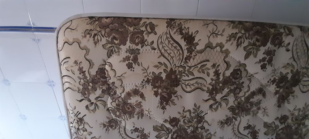 Colchão ortopédico  de casal usado em bom estado