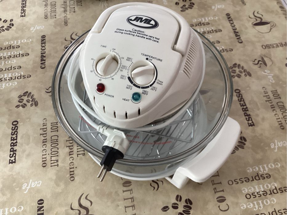 Forno elétrico com utensílios