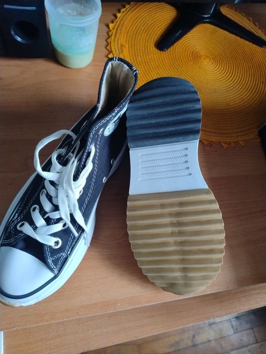 Продам кеды Converse