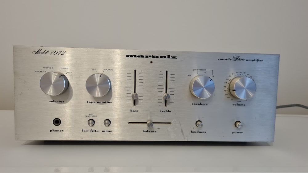 Wzmacniacz Marantz 1072