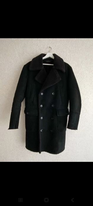 Czarny płaszcz jesienno/ziomowy