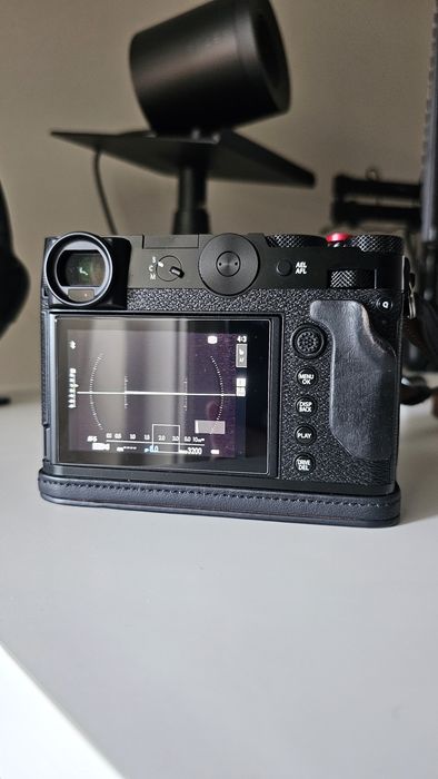 Fujifilm GFX 100RF — como nova, com garantia até 02/2029