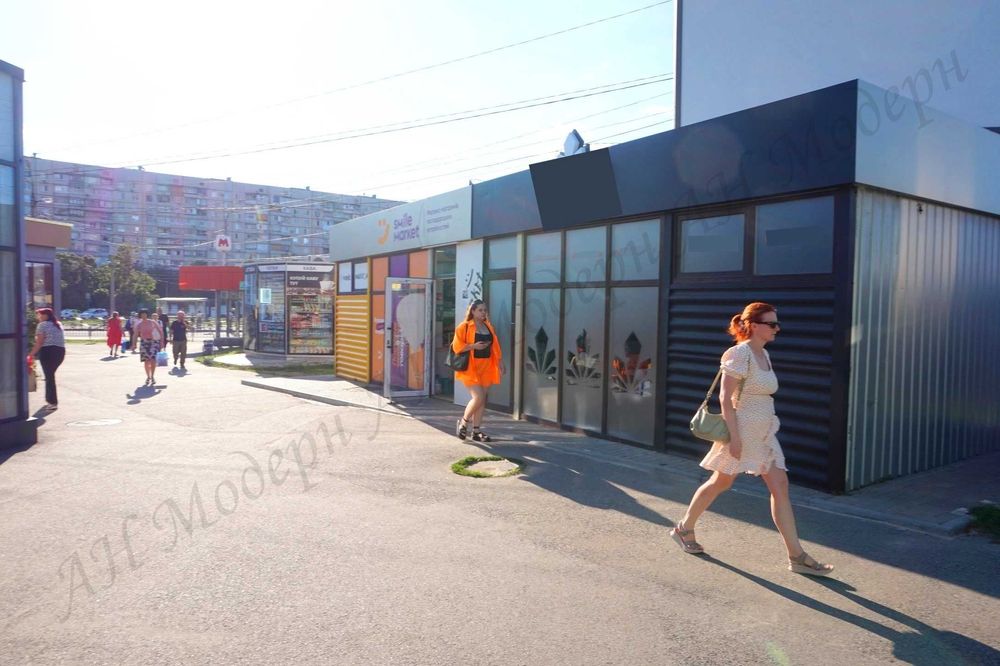 Великий павільйон біля метро та супермаркету продаж Харків