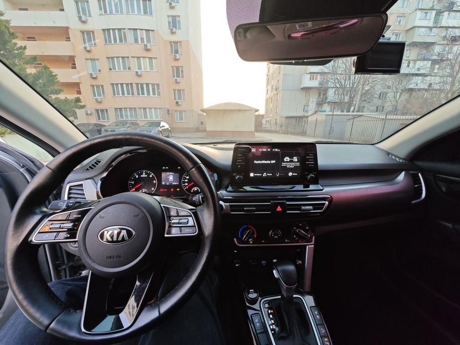 Kia seltos 2020 1.6 дизель signature
