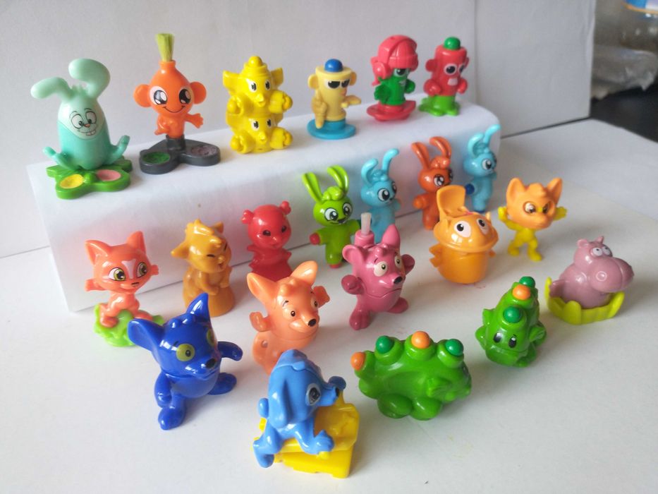Figurki Kinder Piszące / pieczątki22szt