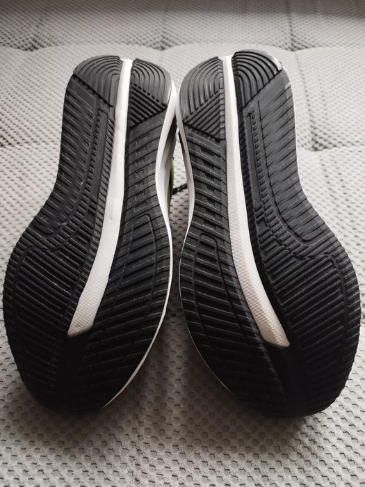 Buty do biegania Adidas Galaxy 44/45