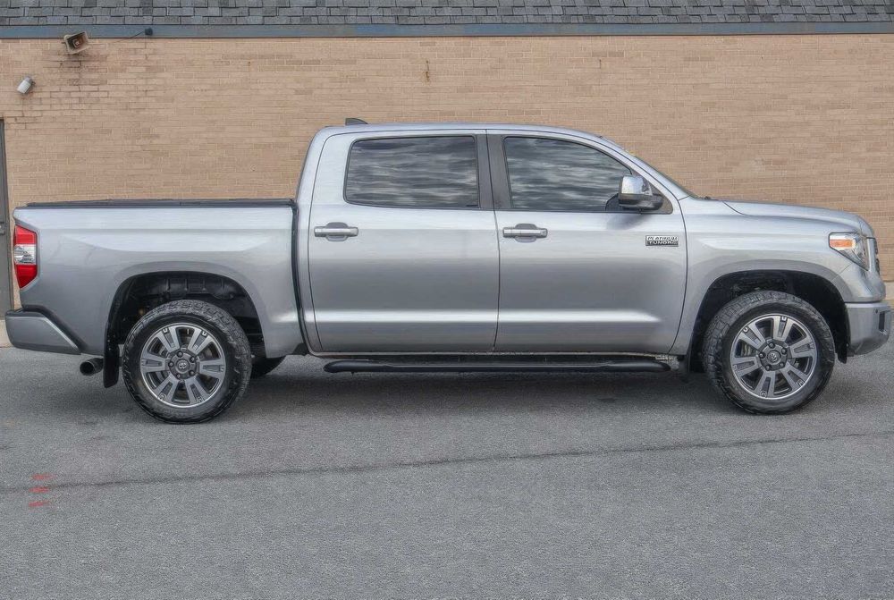 Toyota Tundra Platinum CrewMax      2019