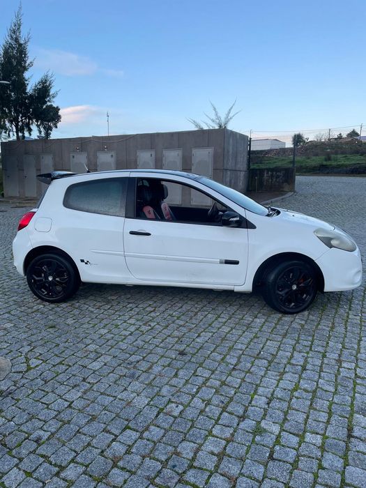 Vendo Renault clio 3  1.5 dCi