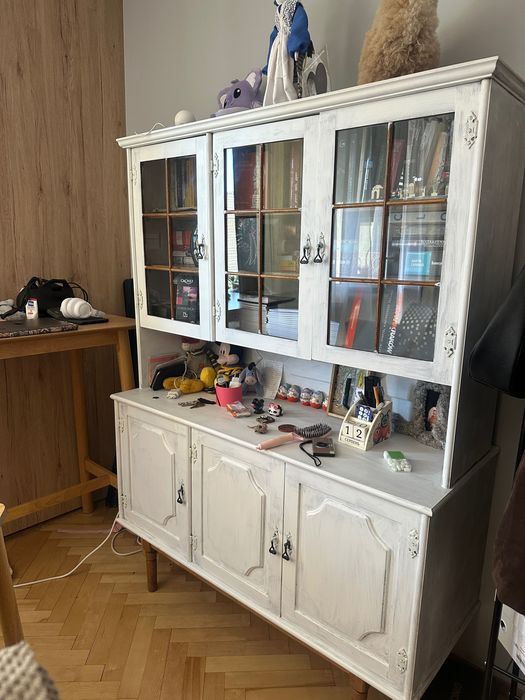 Szafa z komodą drewniana