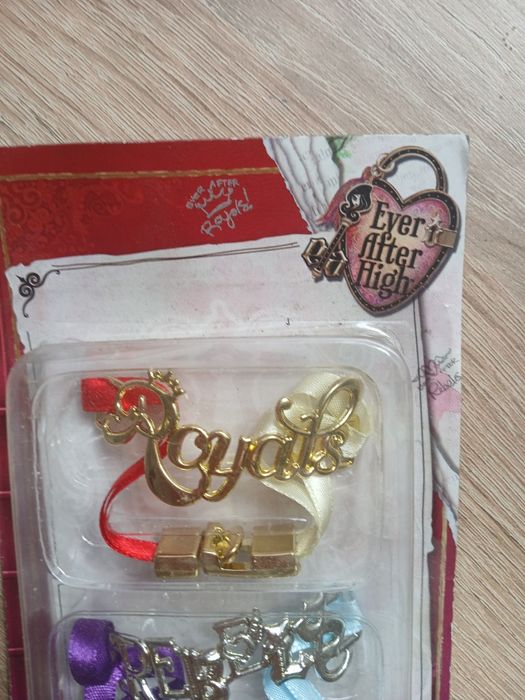 Ever After High zestaw bransoletki