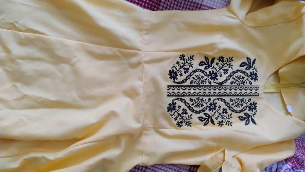 Сукня - вишиванка