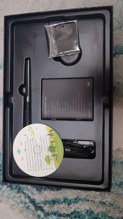 Mesa digitalizadora HUION Inspiroy dial Ink H320M + capa pele com íman