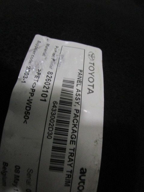 Chapeleira / tampo da mala TOYOTA Auris Hatchback (_E18_)