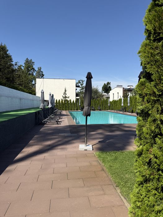Продам таунхаус з ремонтомв закритому КМ Грін Плейс Green Place Ірпінь