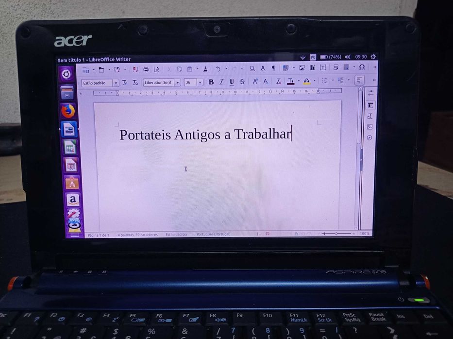 Portatil Acer One ZG5,com Ubuntu a funcionar