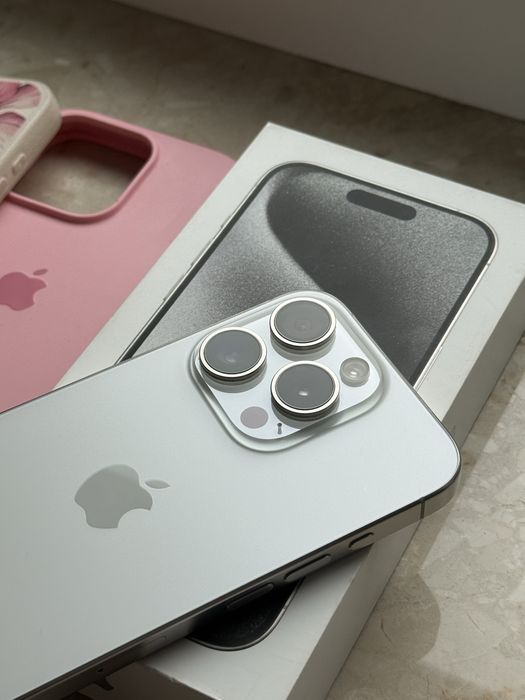 iPhone 15 Pro 128gb biały tytan